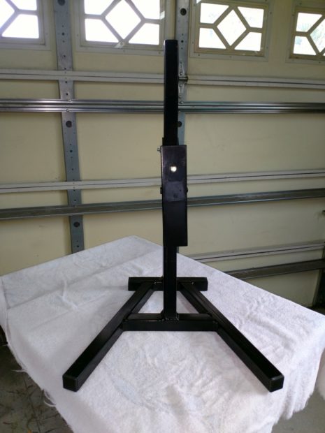 Lean-up mounting hardware